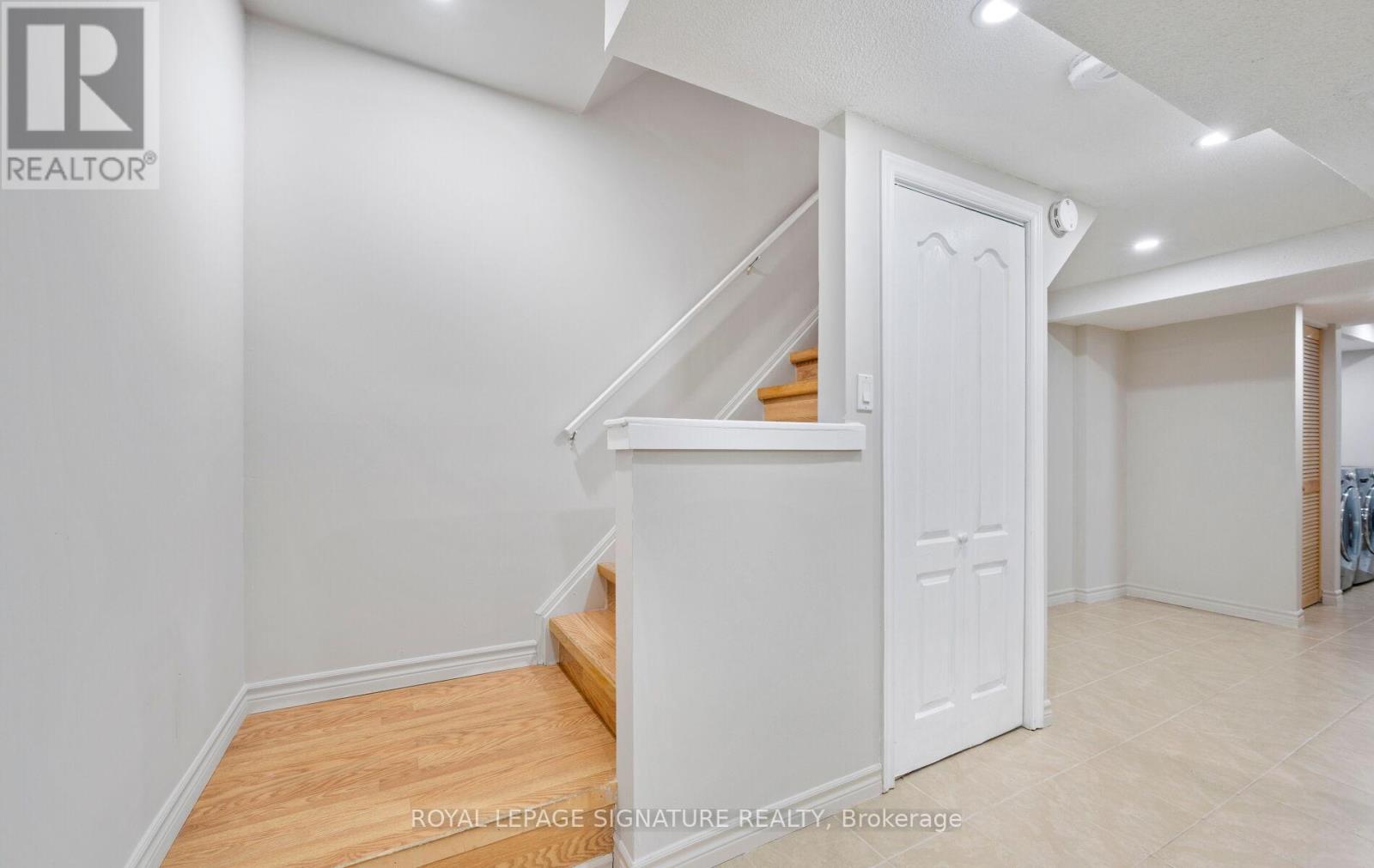 383 Krotone Crescent, Mississauga, Ontario  L5W 1T8 - Photo 37 - W13208510