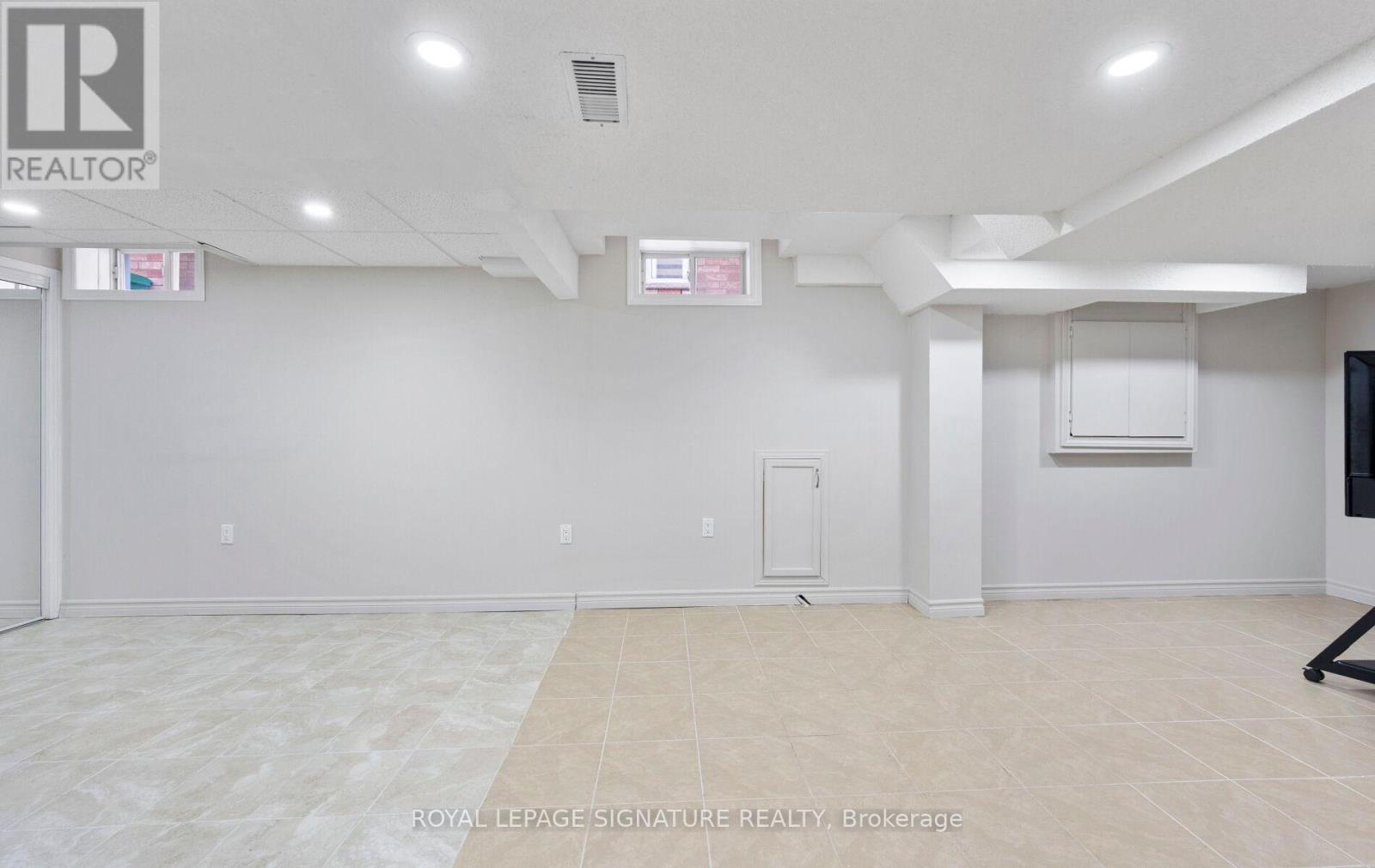 383 Krotone Crescent, Mississauga, Ontario  L5W 1T8 - Photo 38 - W13208510