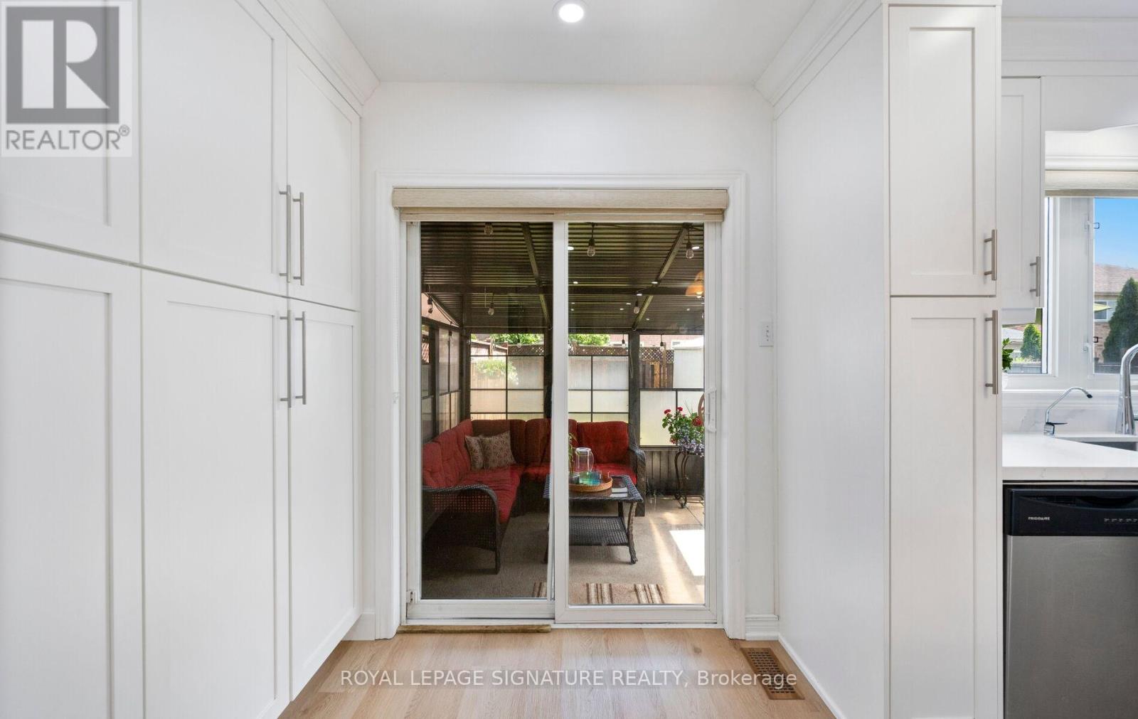 383 Krotone Crescent, Mississauga, Ontario  L5W 1T8 - Photo 45 - W13208510