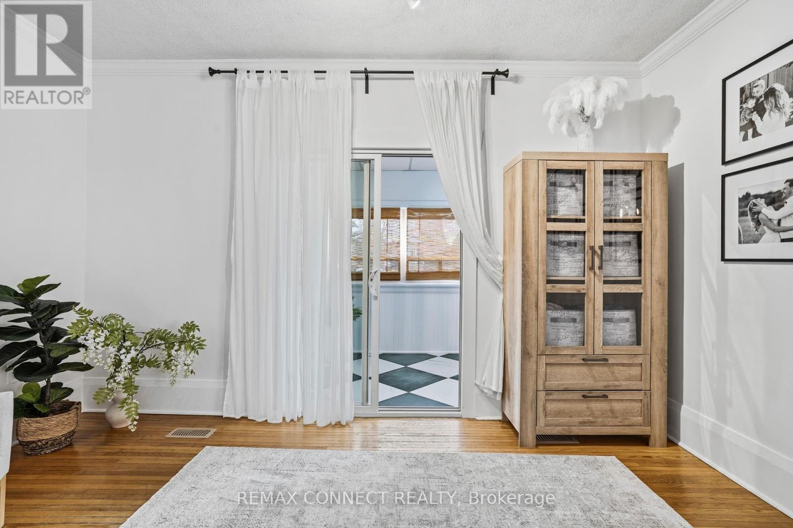 60 Woodbury Road, Toronto, Ontario  M8W 1X7 - Photo 8 - W13208532