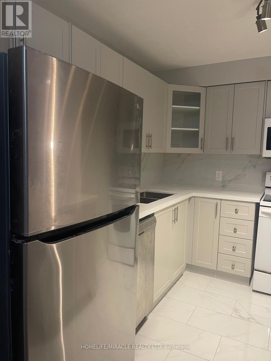 2315 - 35 Trailwood Drive, Mississauga, Ontario  L4Z 3L6 - Photo 7 - W13208534