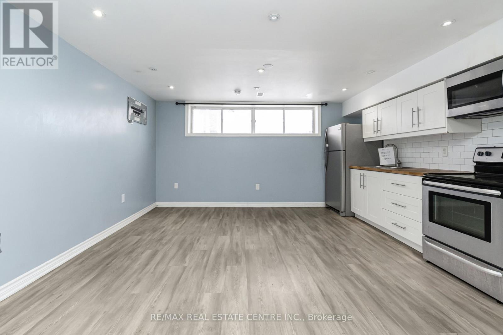 1 Stanwood Crescent, Toronto, Ontario  M9M 1Z8 - Photo 32 - W13208550