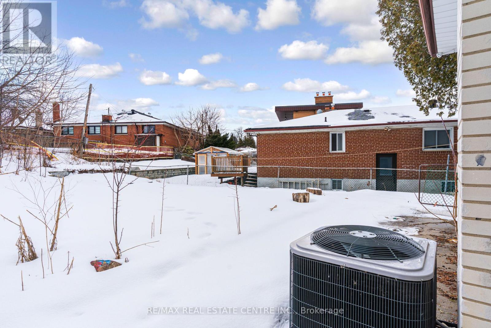 1 Stanwood Crescent, Toronto, Ontario  M9M 1Z8 - Photo 46 - W13208550