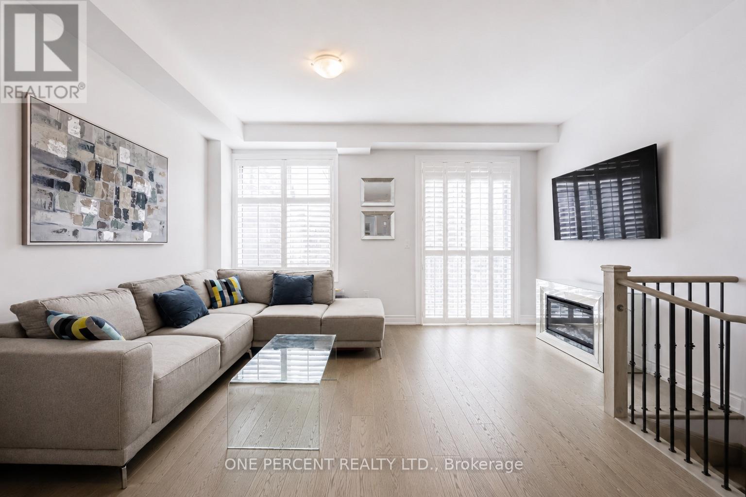 656 Tupelo Court, Mississauga, Ontario  L5G 0C4 - Photo 35 - W13208552