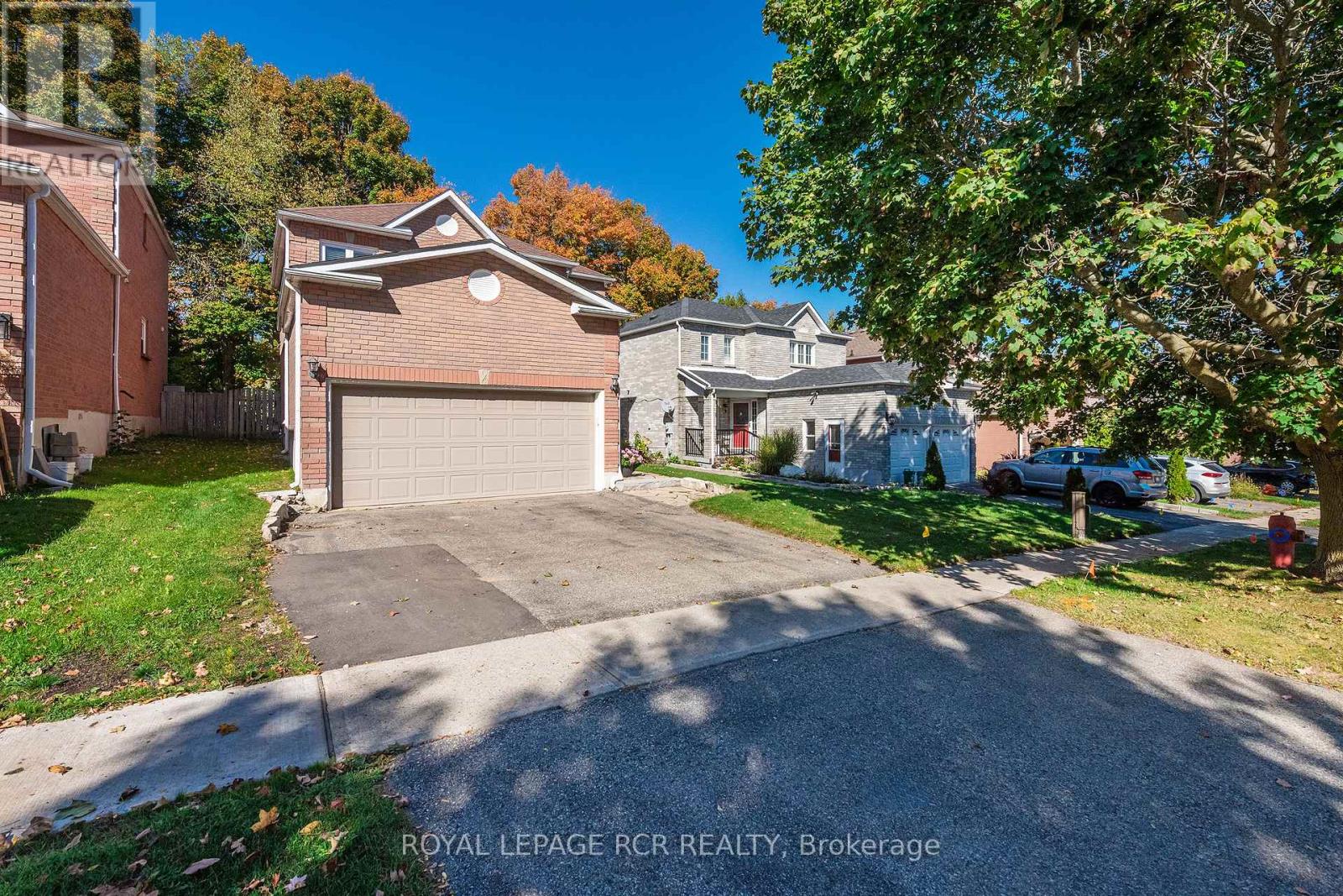 194 Lisa Marie Drive, Orangeville, Ontario  L9W 4P7 - Photo 2 - W13208564