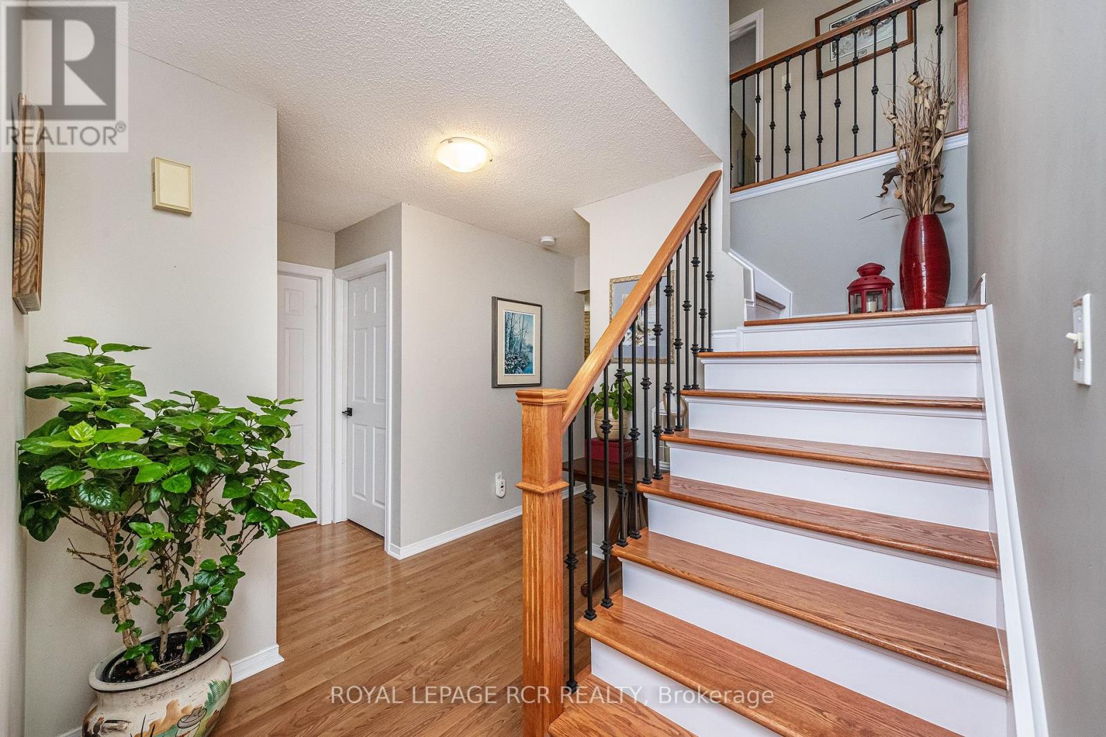 194 Lisa Marie Drive, Orangeville, Ontario  L9W 4P7 - Photo 5 - W13208564
