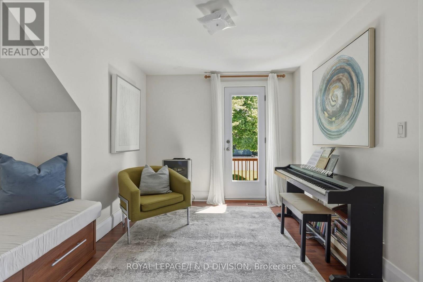 111 Warwood Road, Toronto, Ontario  M9B 5B6 - Photo 27 - W13208596