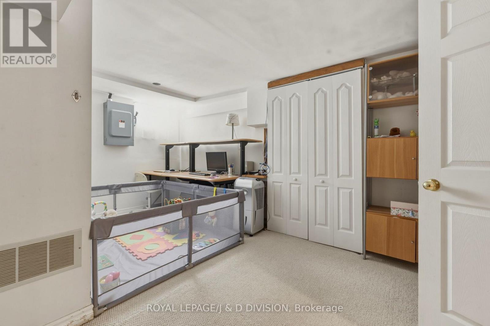 111 Warwood Road, Toronto, Ontario  M9B 5B6 - Photo 35 - W13208596