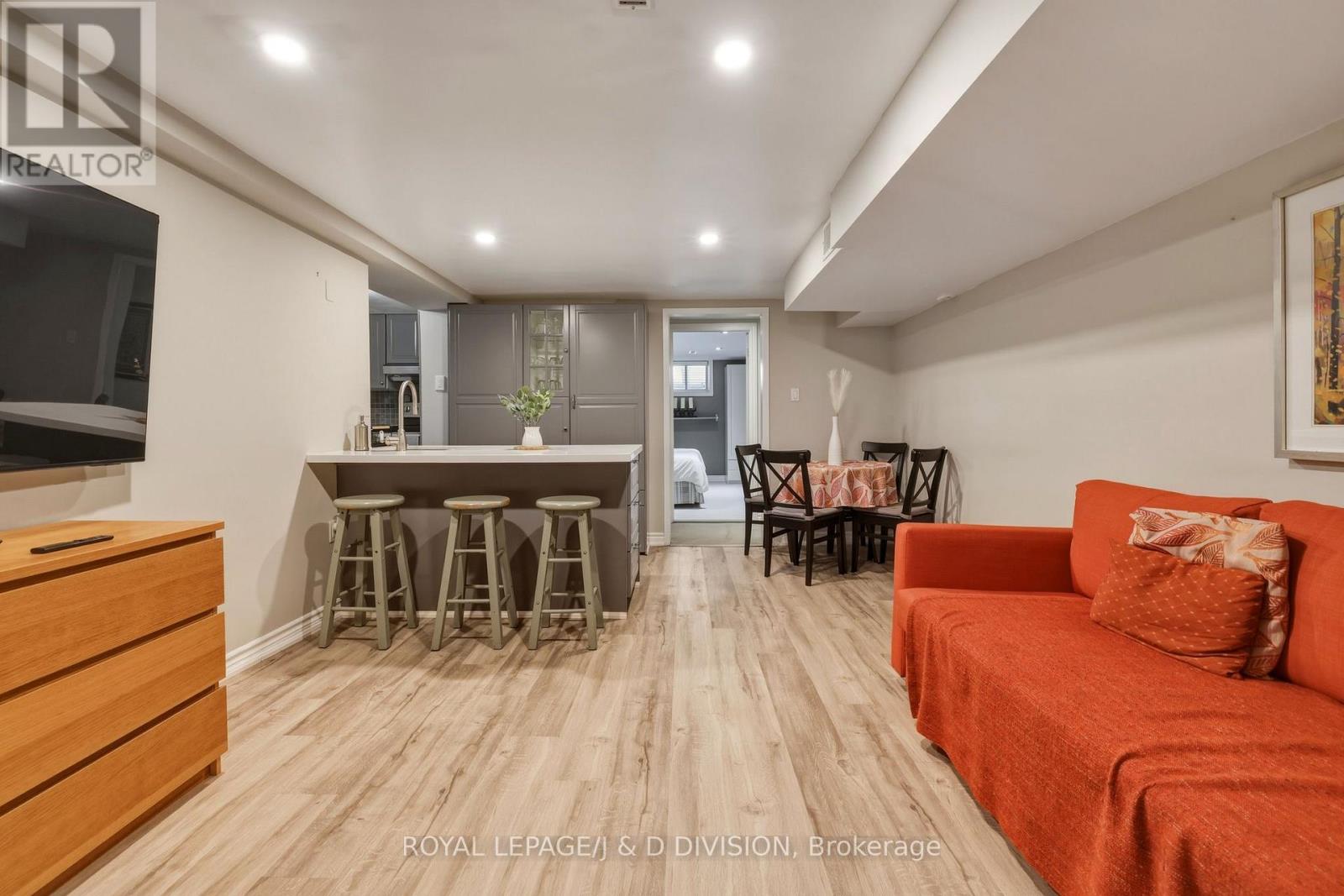 111 Warwood Road, Toronto, Ontario  M9B 5B6 - Photo 36 - W13208596