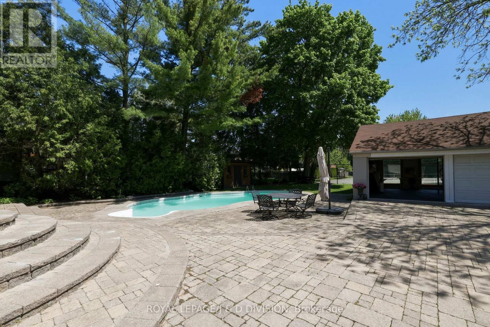 111 Warwood Road, Toronto, Ontario  M9B 5B6 - Photo 41 - W13208596