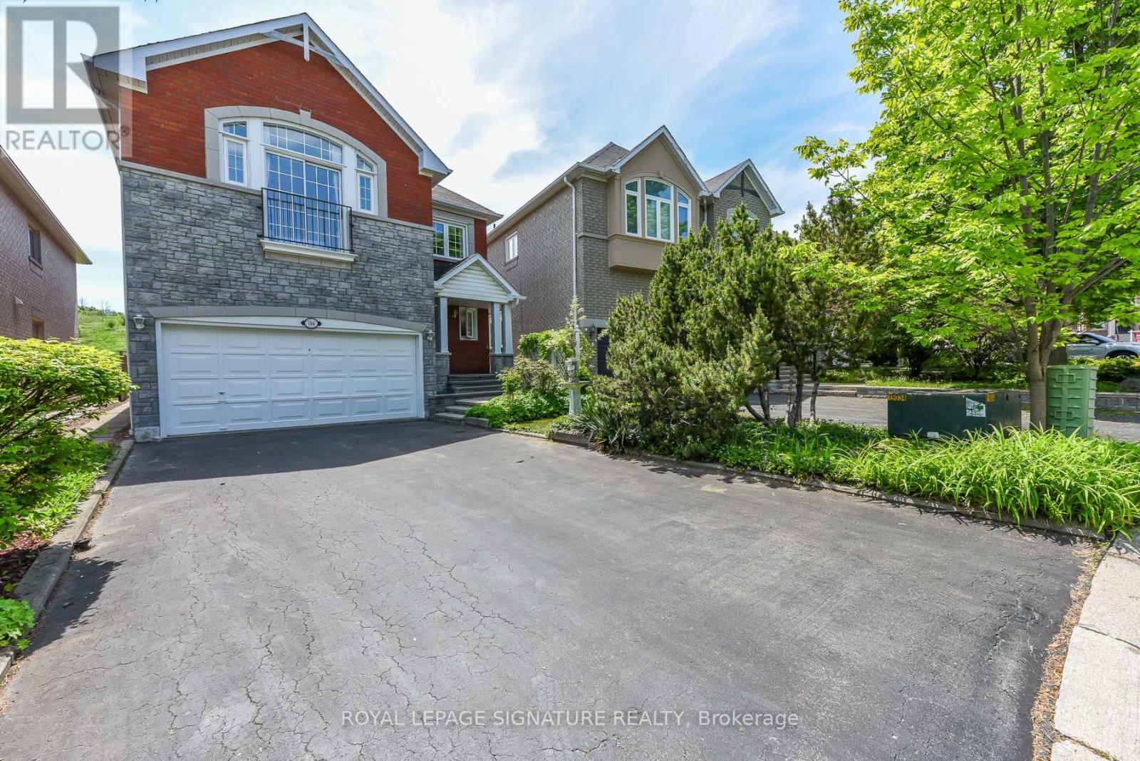 5504 WINDY HILL COURT, Mississauga, Ontario
