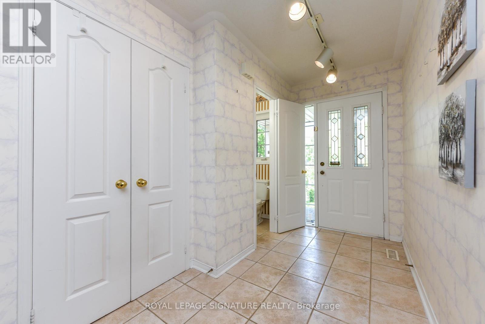 5504 Windy Hill Court, Mississauga, Ontario  L4Z 3W4 - Photo 37 - W13208636