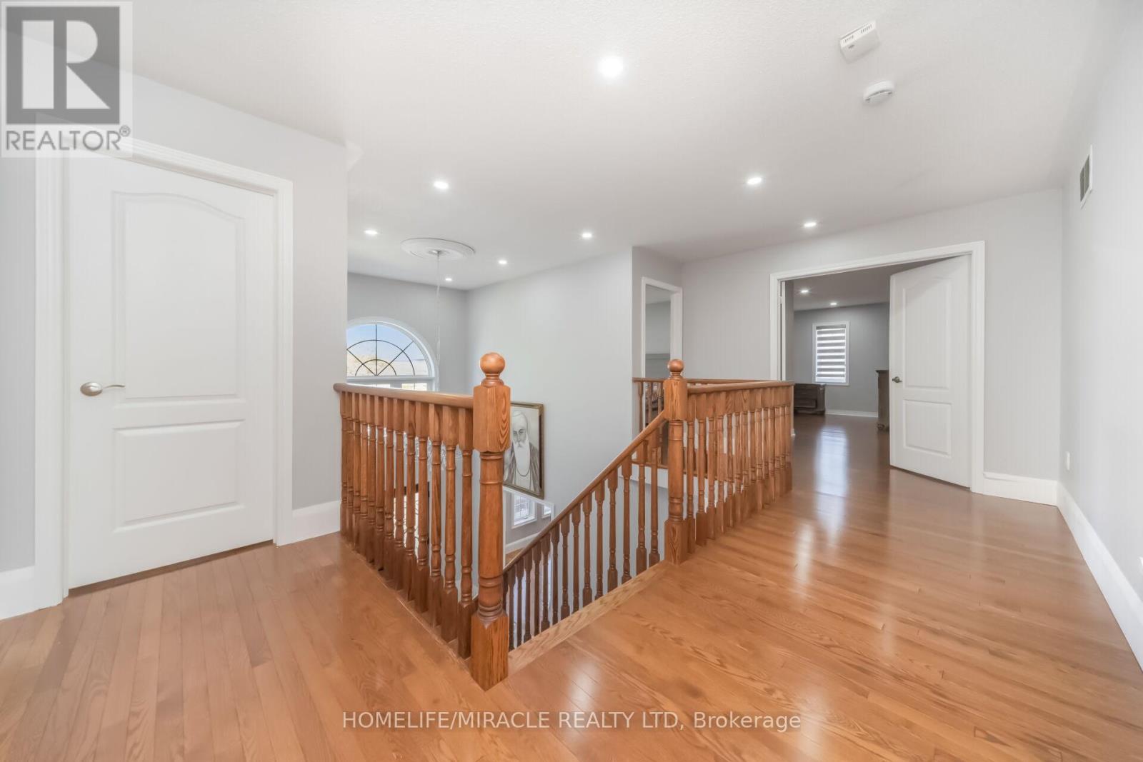 6 Westbrook Avenue, Brampton, Ontario  L6P 1M4 - Photo 26 - W13208660