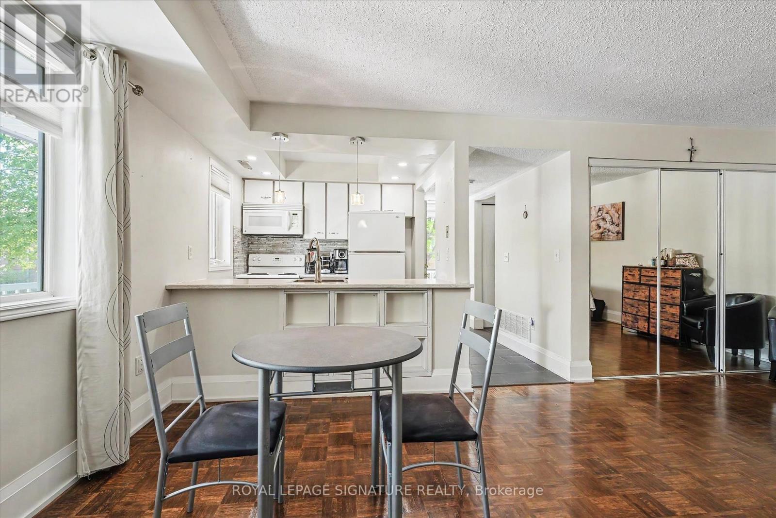 221 - 101 Bristol Road E, Mississauga, Ontario  L4Z 3P4 - Photo 14 - W13208776