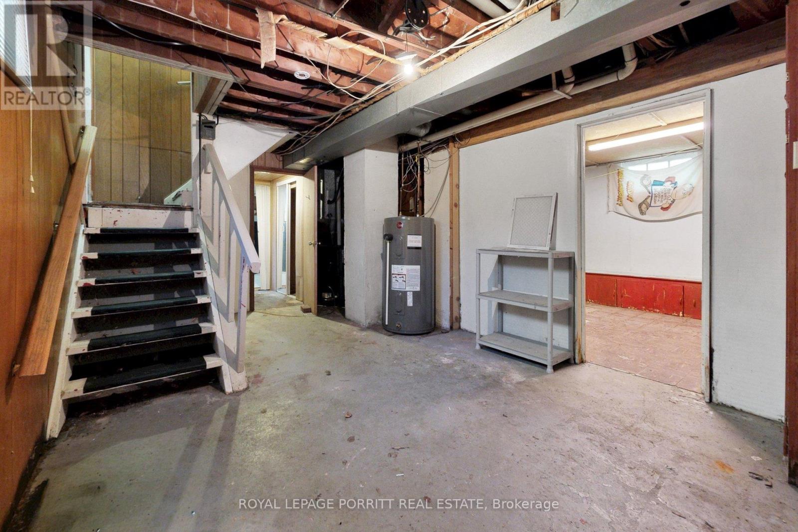 31 Burlingame Road, Toronto, Ontario  M8W 1Y7 - Photo 22 - W13208812