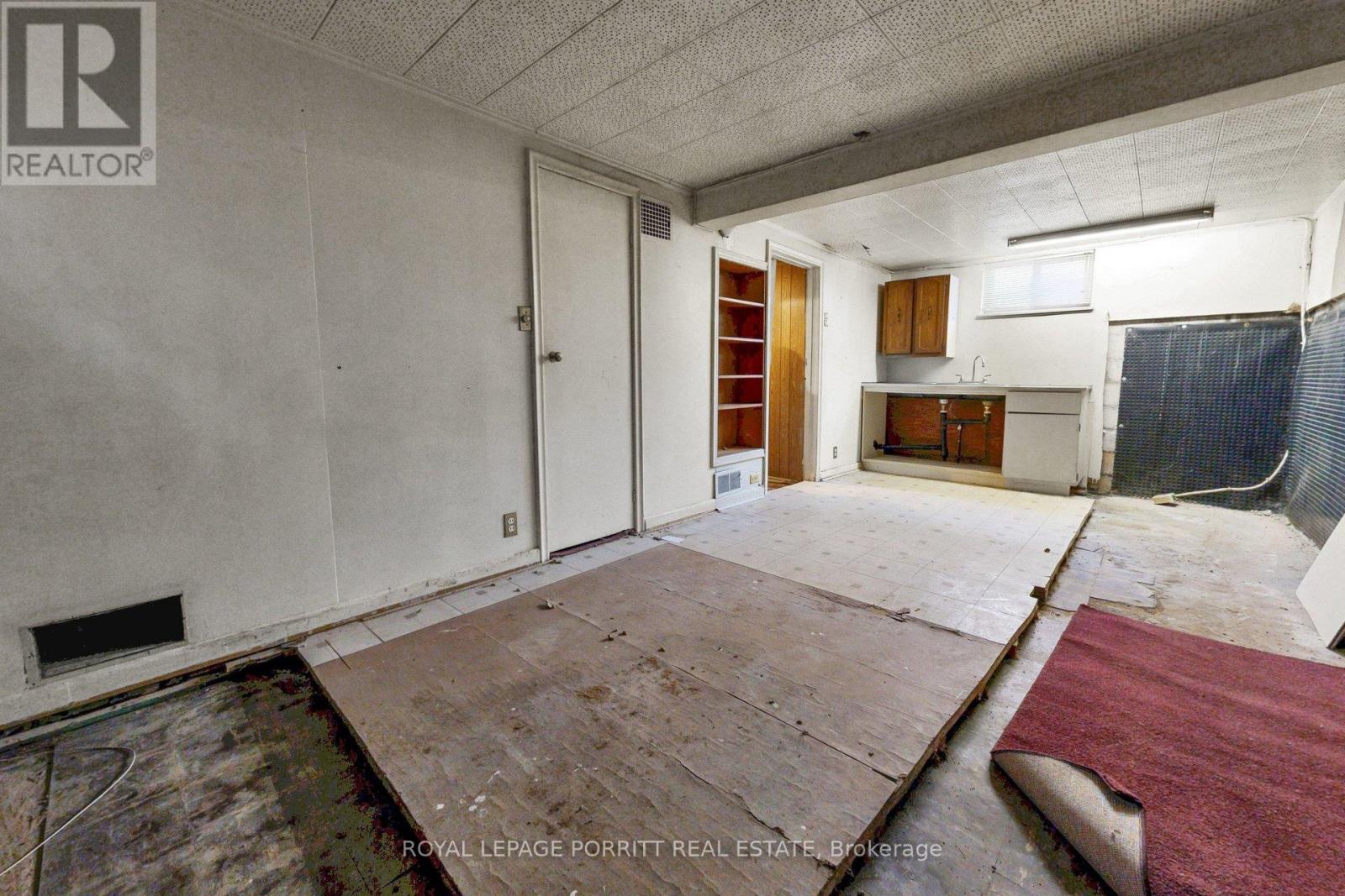 31 Burlingame Road, Toronto, Ontario  M8W 1Y7 - Photo 30 - W13208812