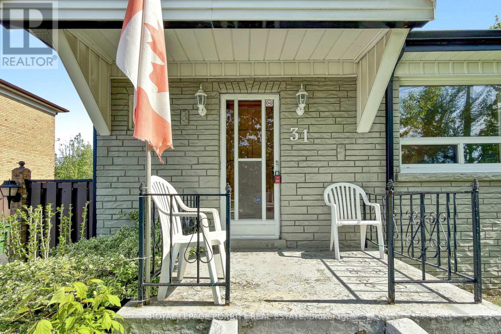 31 Burlingame Road, Toronto, Ontario  M8W 1Y7 - Photo 38 - W13208812