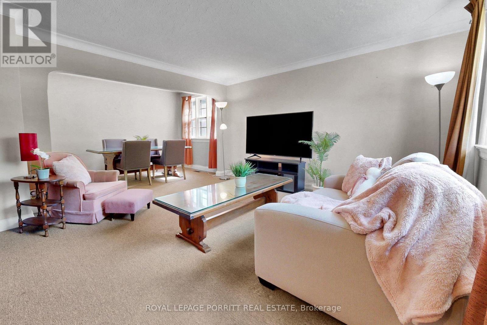 31 Burlingame Road, Toronto, Ontario  M8W 1Y7 - Photo 5 - W13208812