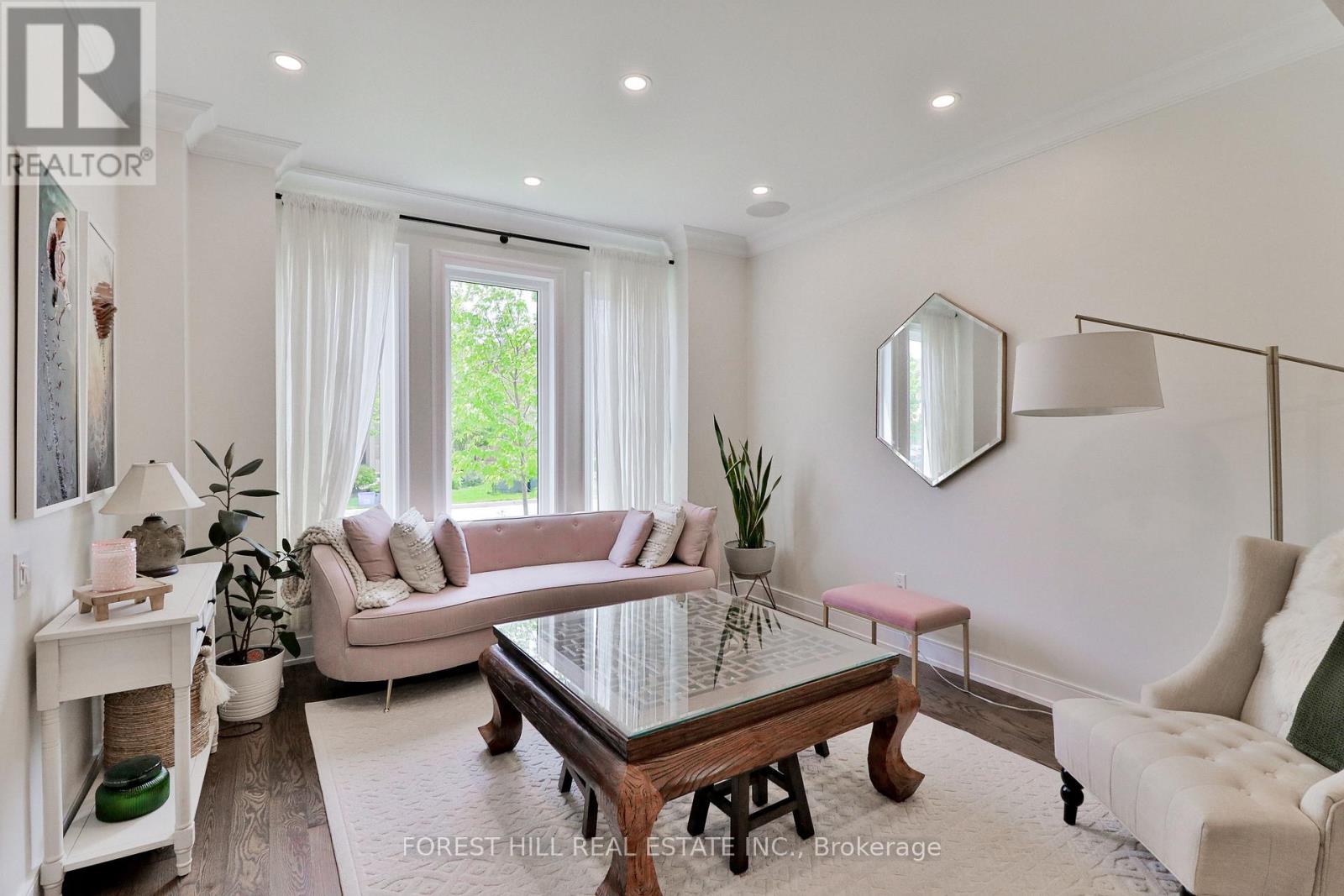 327 Turning Leaf Road, Oakville, Ontario  L6L 6W7 - Photo 8 - W13208836