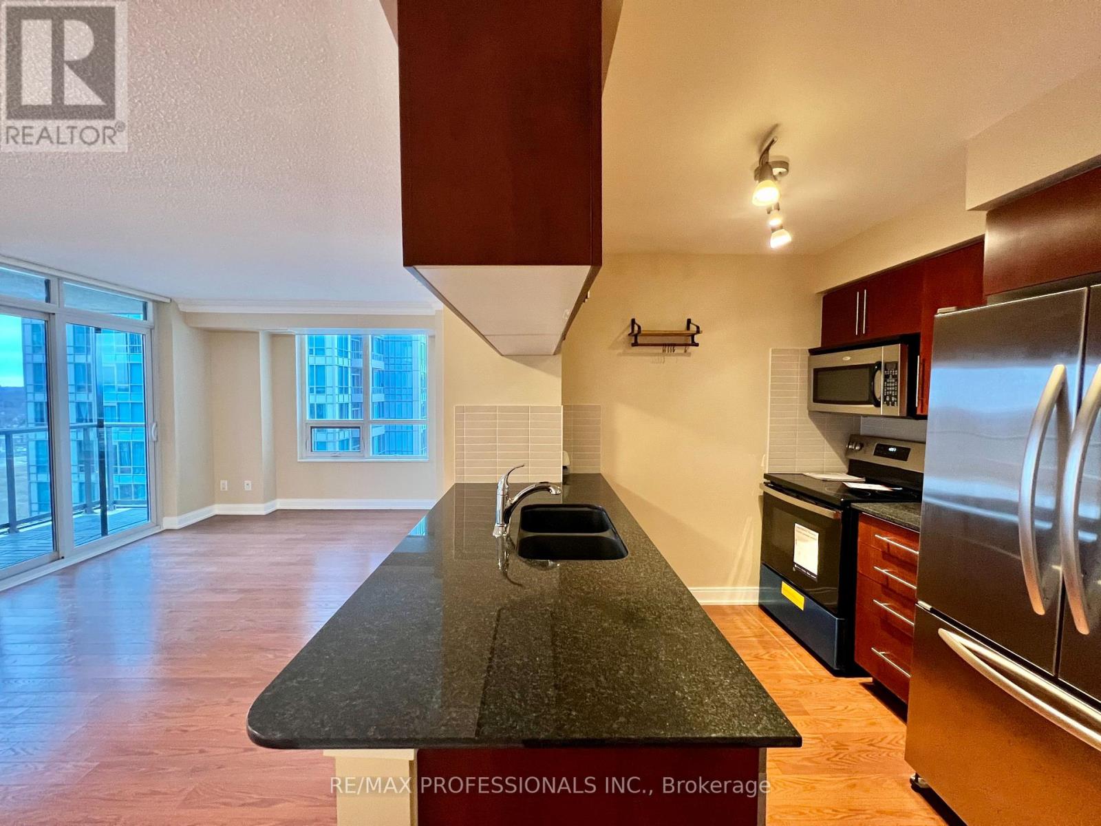 1548 - 25 Viking Lane, Toronto, Ontario  M9B 0A1 - Photo 5 - W13208876