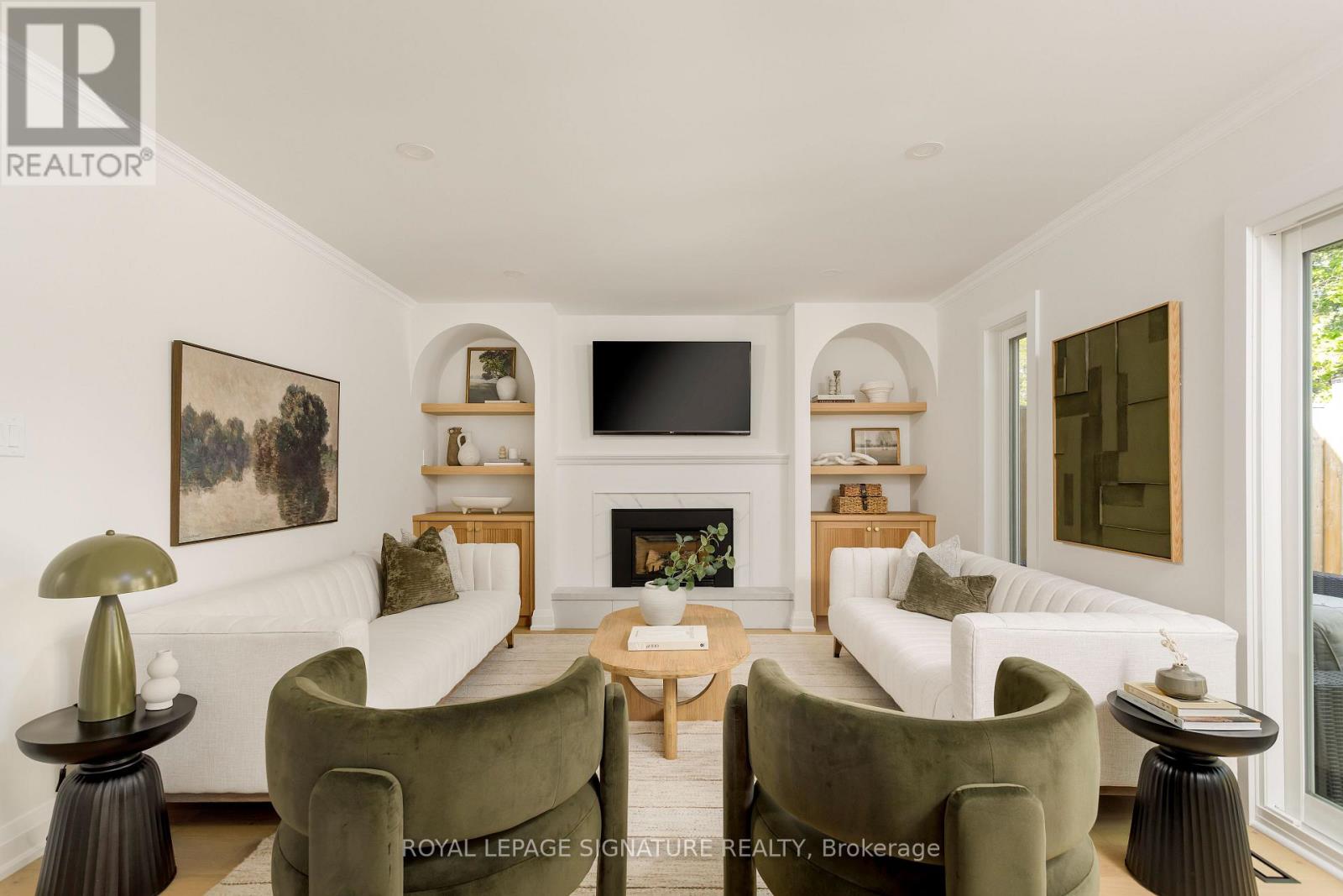 1026 Oak Meadow Road, Oakville, Ontario  L6M 1J7 - Photo 12 - W13208884