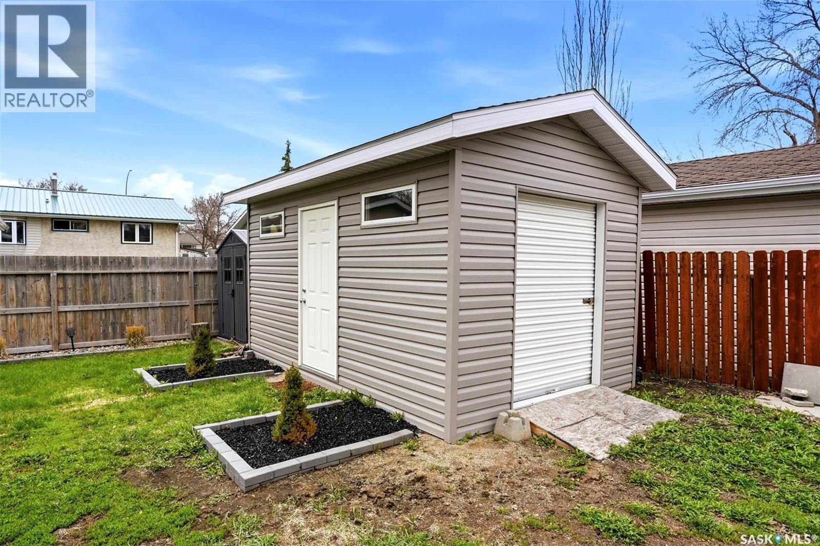 118 Mackenzie Crescent, Regina, Saskatchewan  S4N 5G5 - Photo 42 - SK037444