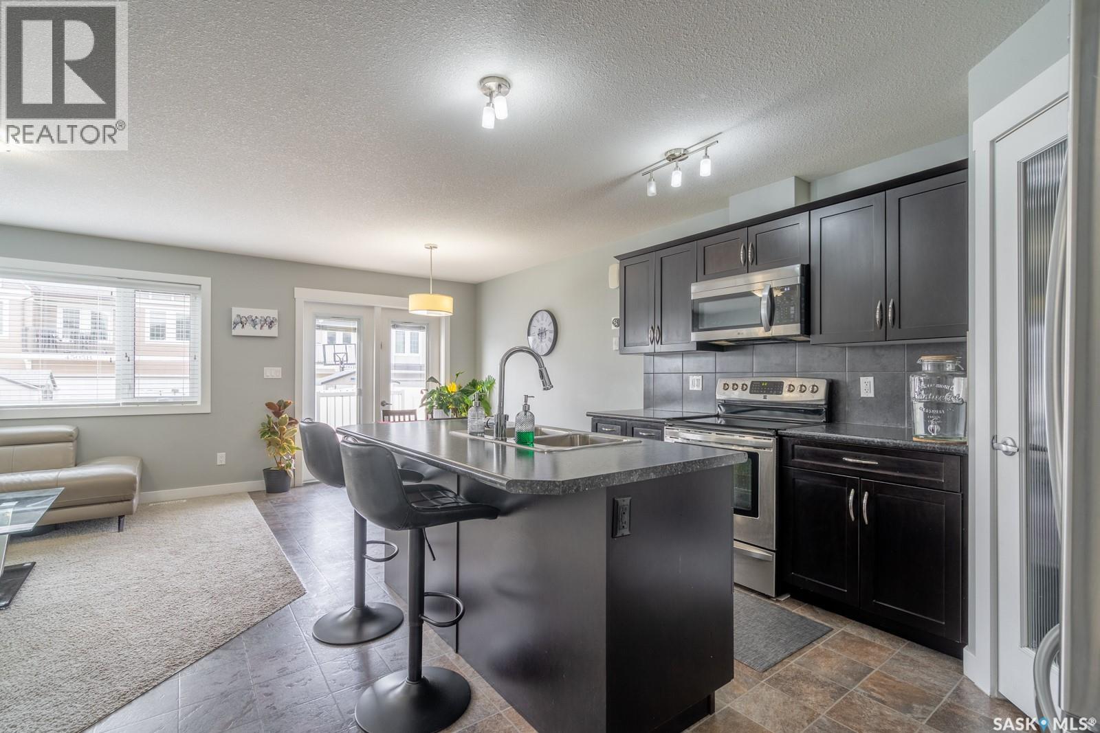 4510 Green Poplar Lane E, Regina, Saskatchewan  S4V 3H5 - Photo 5 - SK037410
