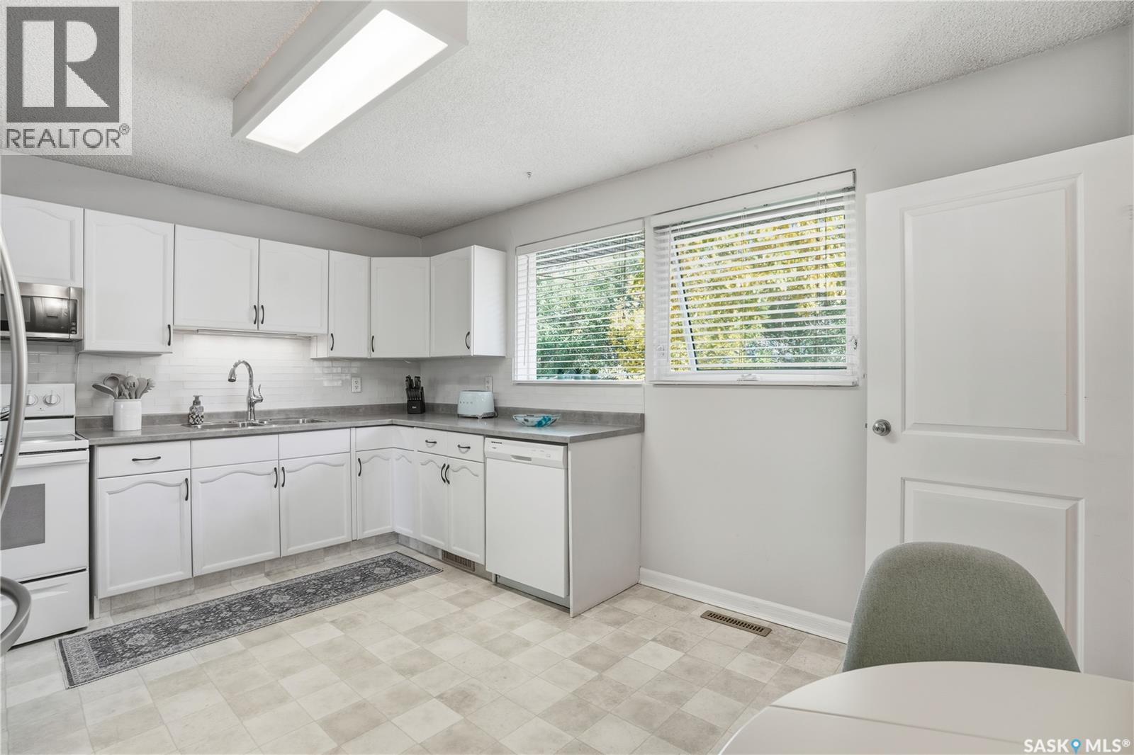 57 Flamingo Crescent, Regina, Saskatchewan  S4S 4L6 - Photo 18 - SK037371