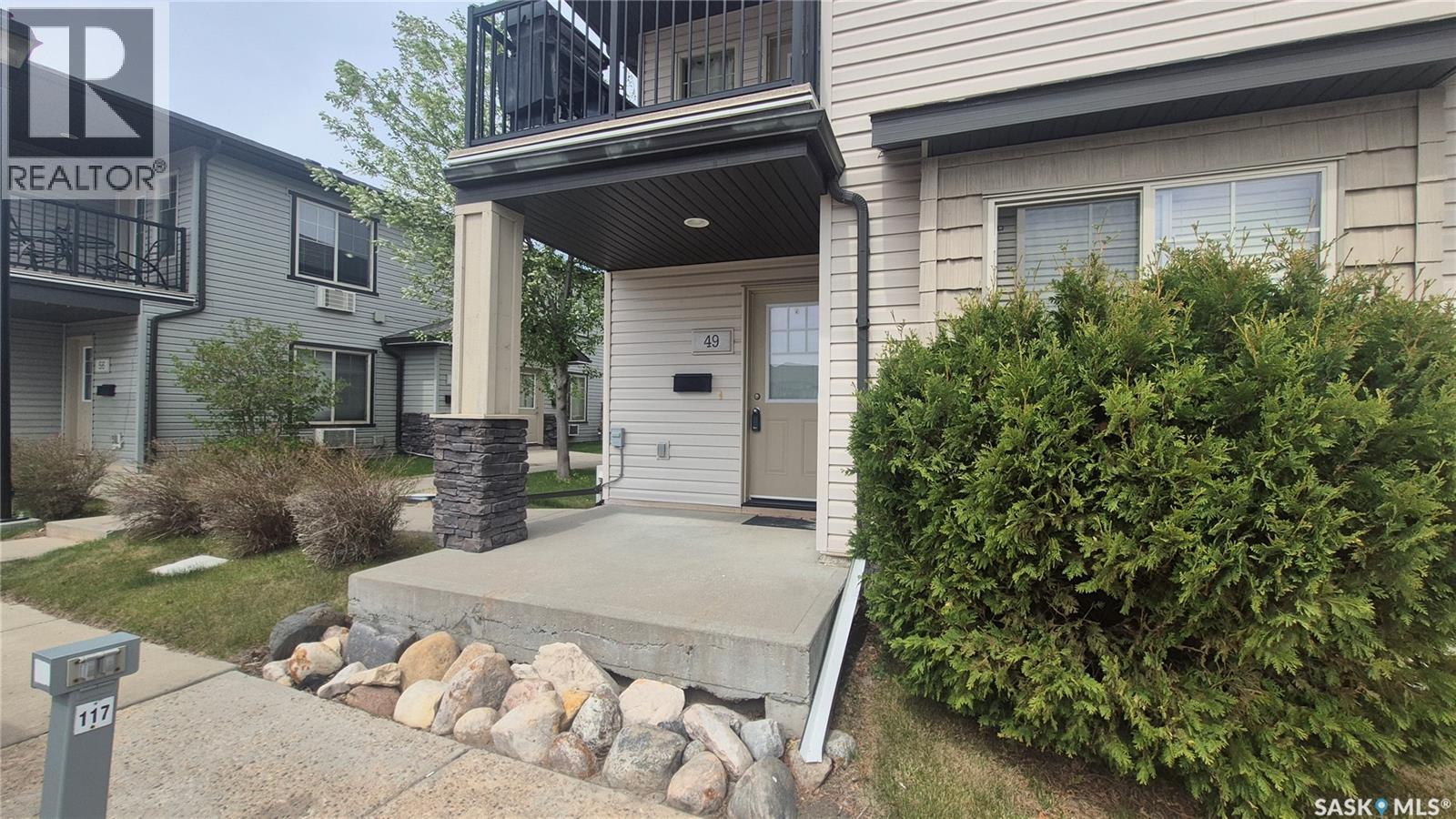 5027 James Hill Road, Regina, Saskatchewan  S4W 0B9 - Photo 1 - SK037254