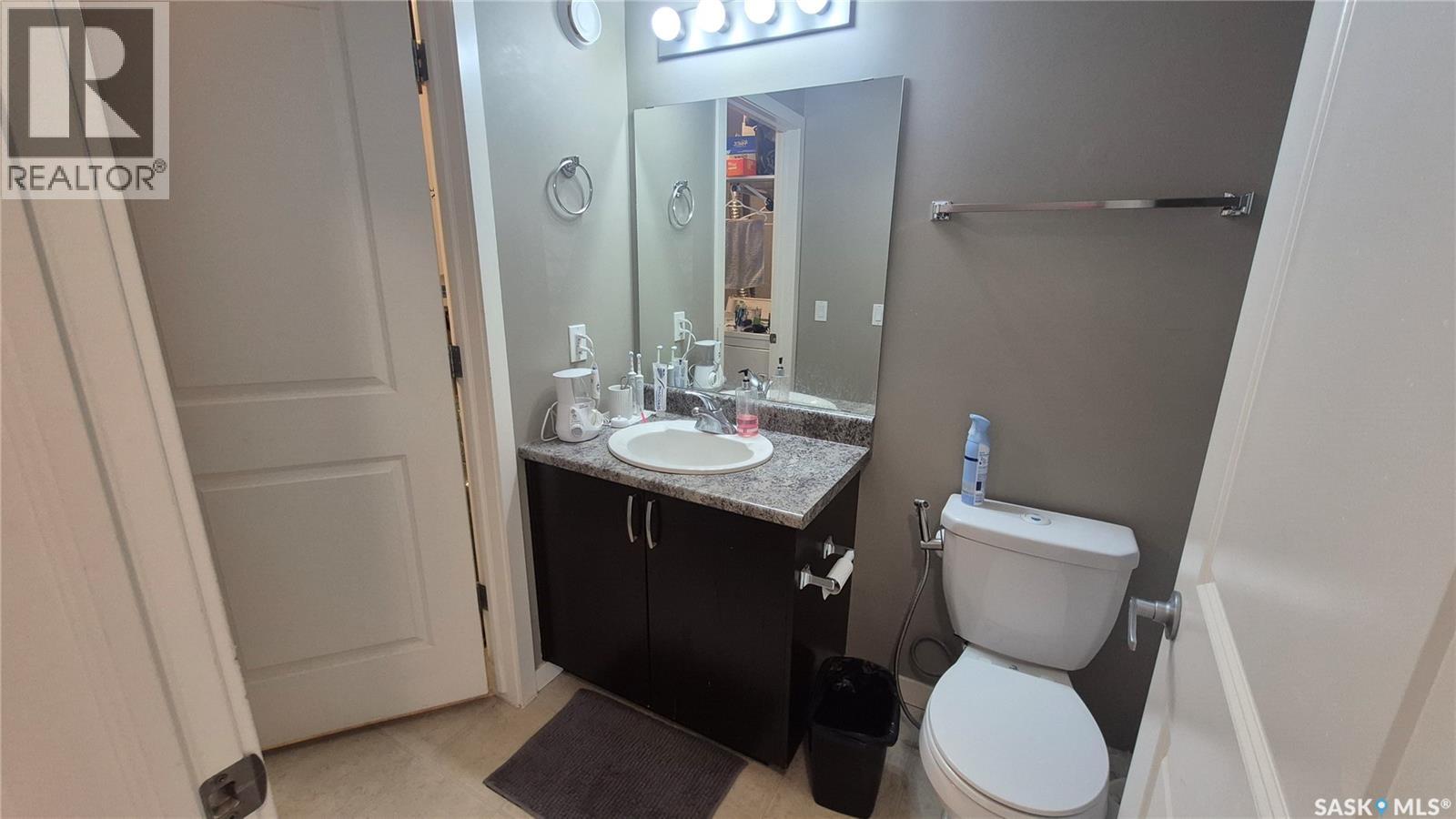 5027 James Hill Road, Regina, Saskatchewan  S4W 0B9 - Photo 23 - SK037254