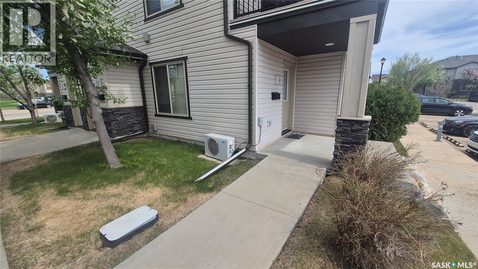 5027 James Hill Road, Regina, Saskatchewan  S4W 0B9 - Photo 3 - SK037254