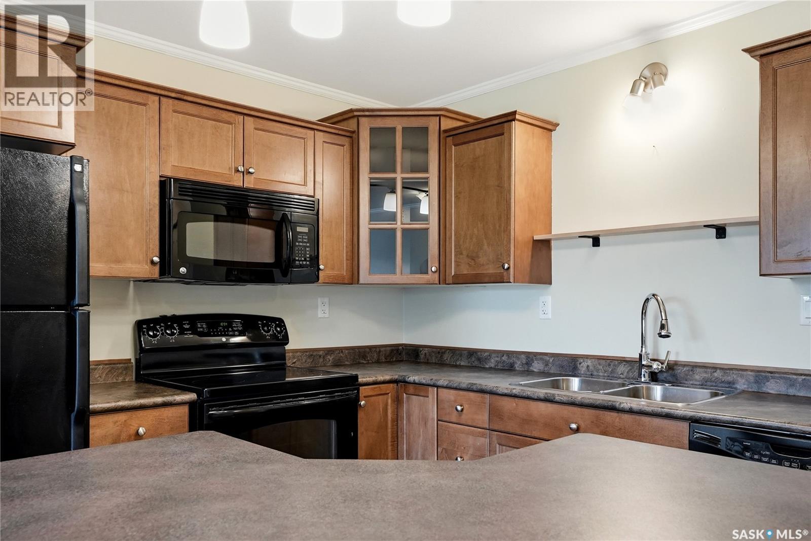 311 1022 Hampton Circle, Saskatoon, Saskatchewan  S7R 0K4 - Photo 12 - SK037064