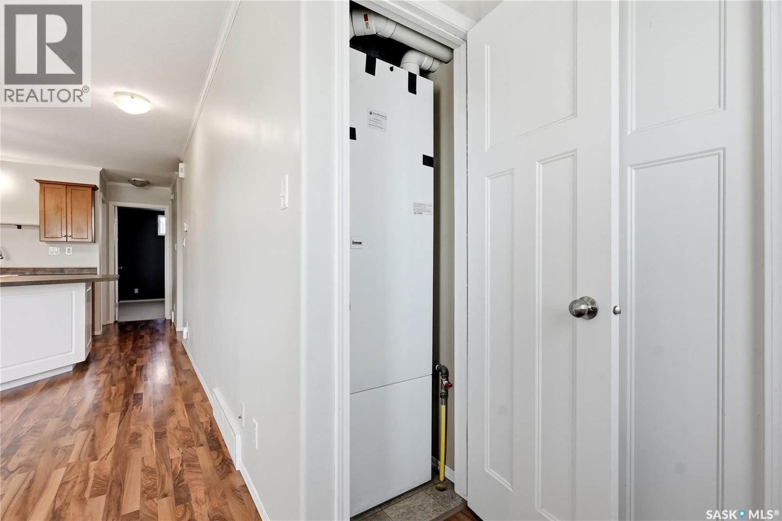 311 1022 Hampton Circle, Saskatoon, Saskatchewan  S7R 0K4 - Photo 28 - SK037064