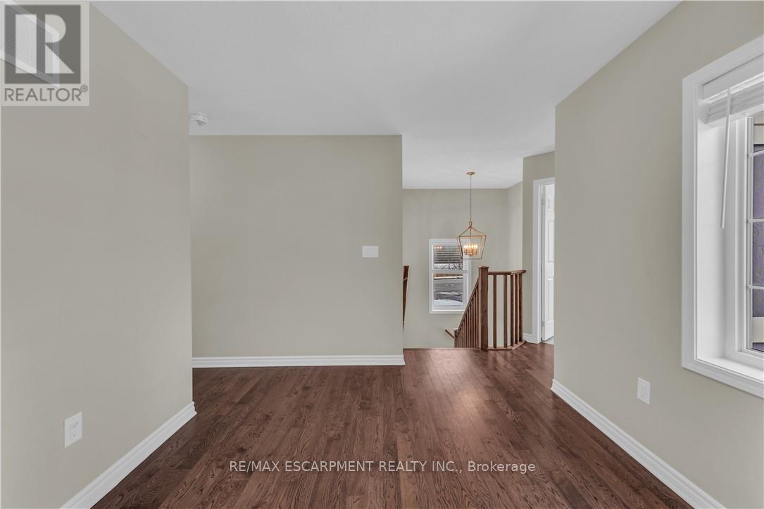 75 Forest Ridge Avenue, Hamilton, Ontario  L8B 1V4 - Photo 27 - X13208206