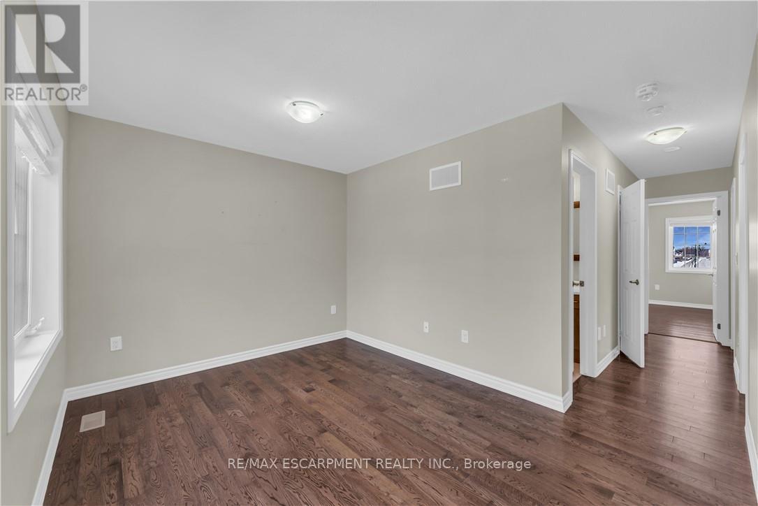 75 Forest Ridge Avenue, Hamilton, Ontario  L8B 1V4 - Photo 25 - X13208206