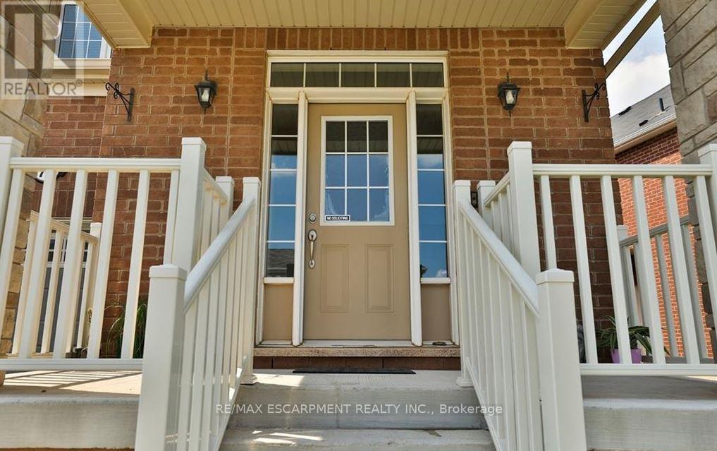 75 Forest Ridge Avenue, Hamilton, Ontario  L8B 1V4 - Photo 3 - X13208206