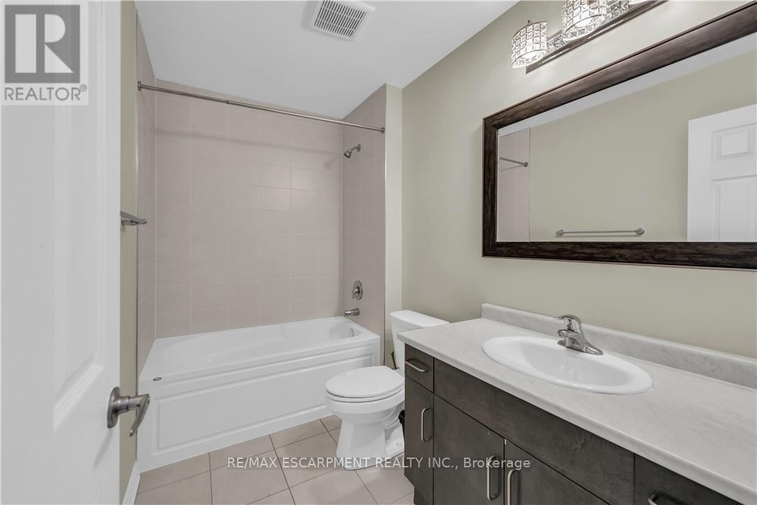 75 Forest Ridge Avenue, Hamilton, Ontario  L8B 1V4 - Photo 39 - X13208206