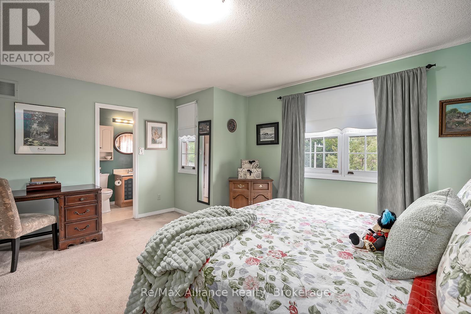 1969 Glenada Crescent, Oakville, Ontario  L6H 4M8 - Photo 16 - W13208910