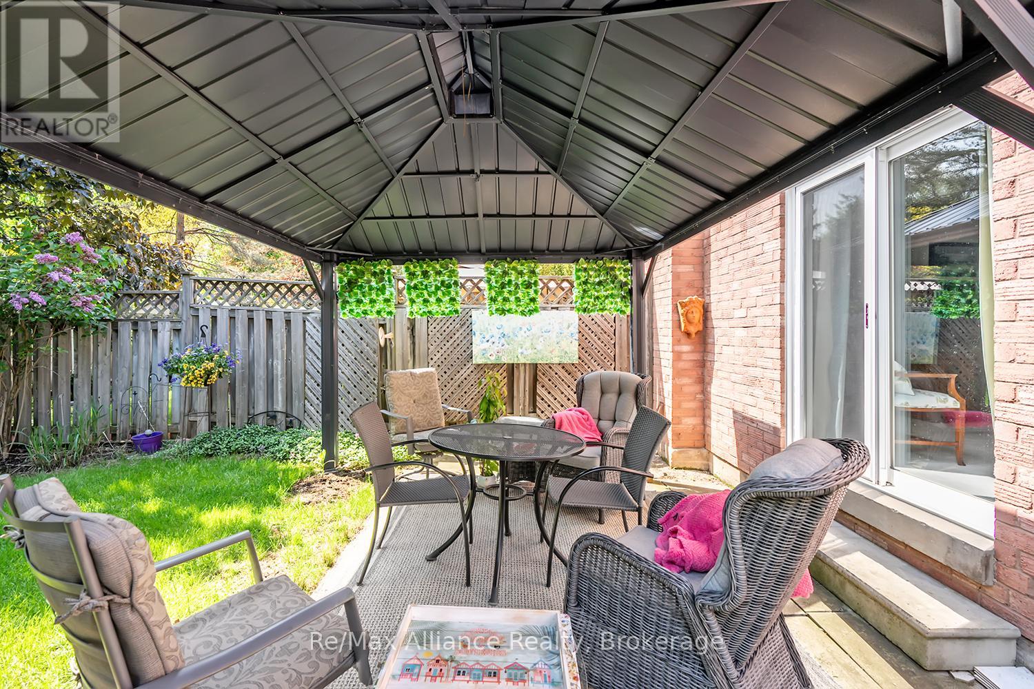 1969 Glenada Crescent, Oakville, Ontario  L6H 4M8 - Photo 26 - W13208910