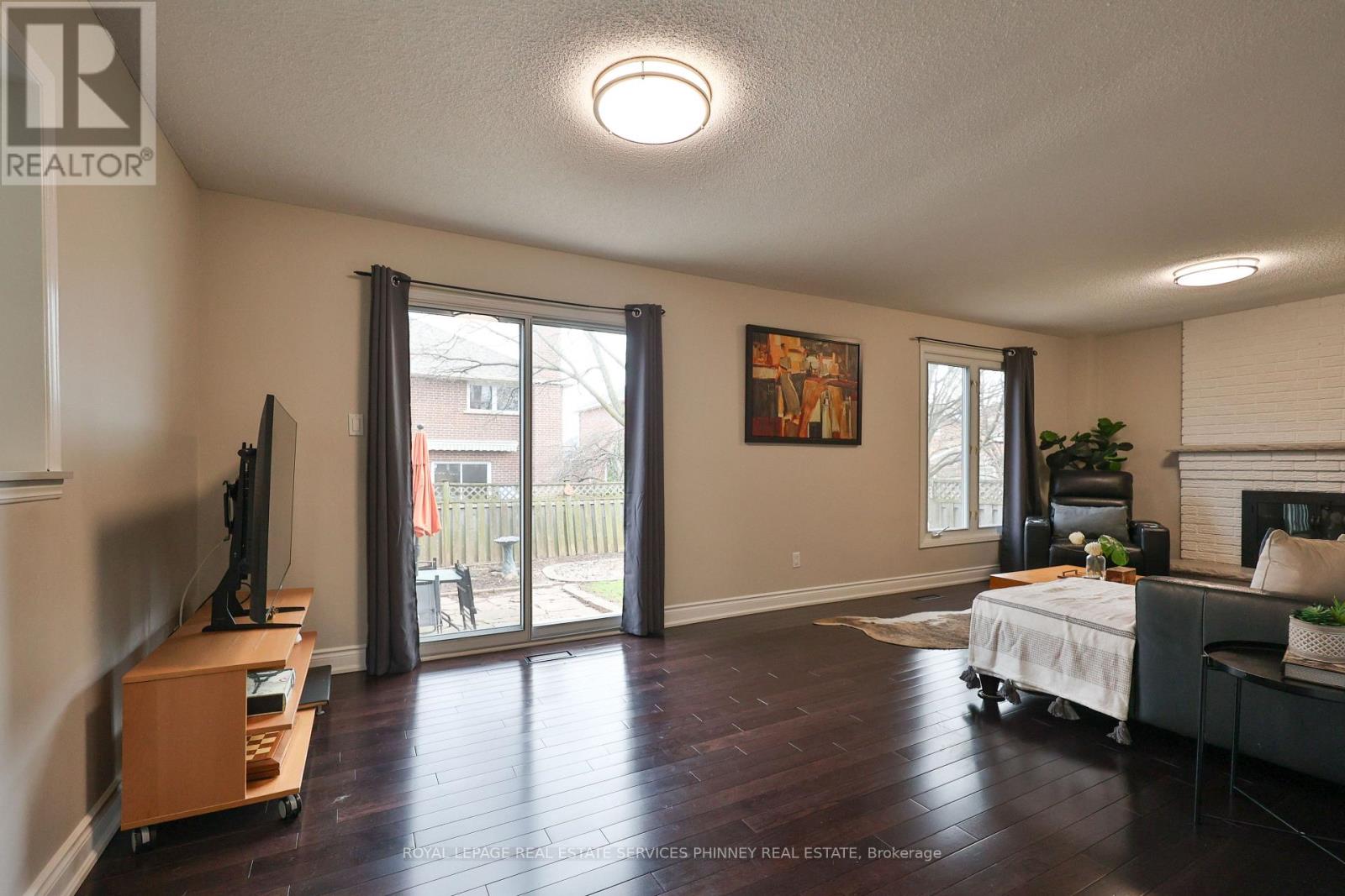 2031 Pen Street, Oakville, Ontario  L6H 3L2 - Photo 17 - W13001900