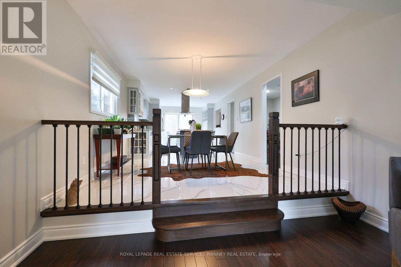 2031 Pen Street, Oakville, Ontario  L6H 3L2 - Photo 8 - W13001900