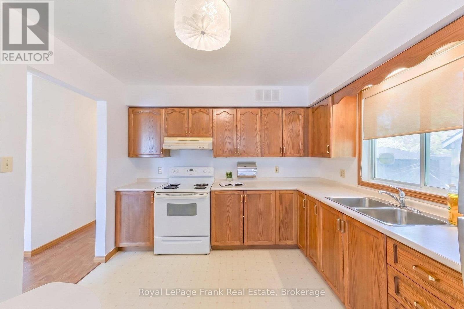 636 Romaine Street, Peterborough, Ontario K9J 2E4 - Photo 12 - X13208366