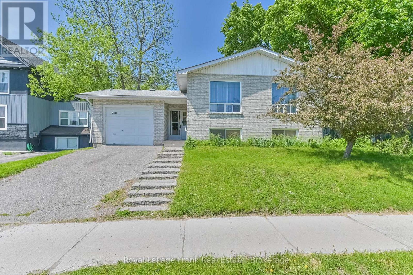 636 Romaine Street, Peterborough, Ontario K9J 2E4 - Photo 1 - X13208366