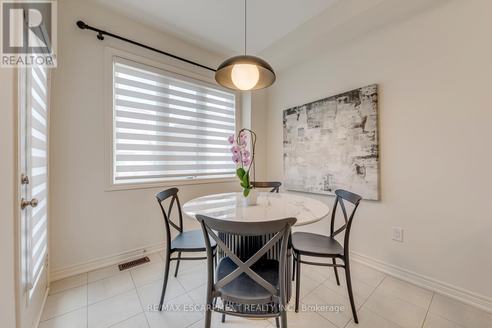 407 Skinner Road, Hamilton, Ontario  L8B 1Z7 - Photo 10 - X13208648