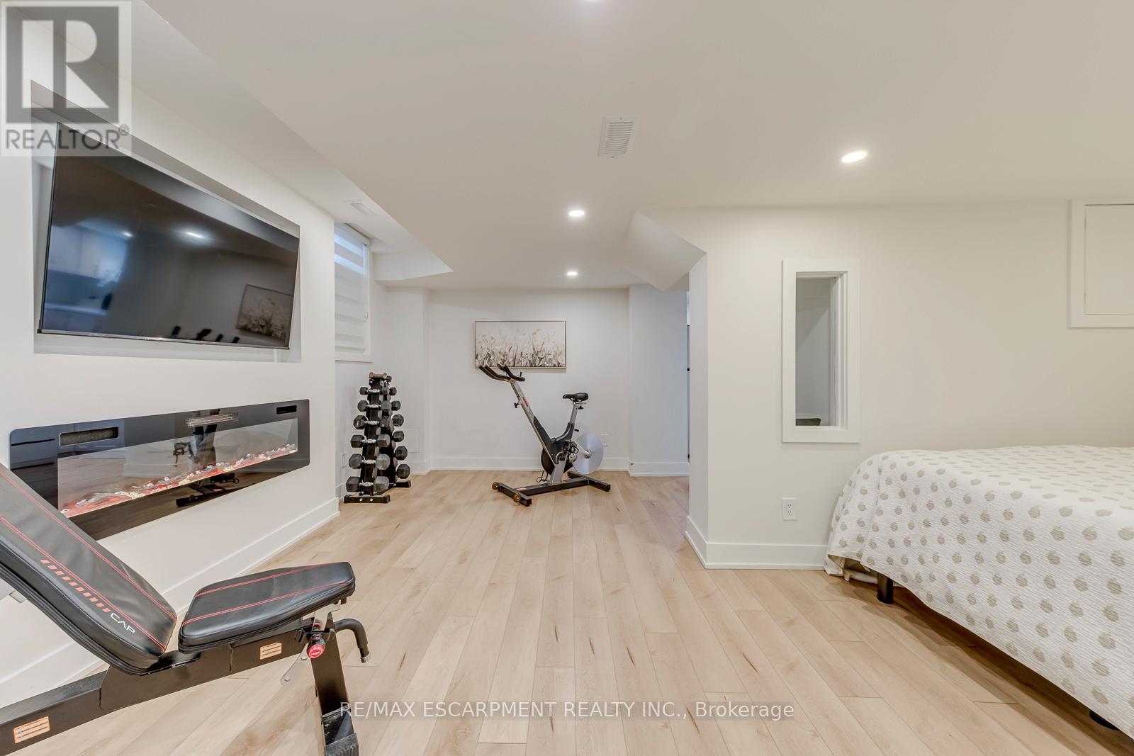 407 Skinner Road, Hamilton, Ontario  L8B 1Z7 - Photo 28 - X13208648