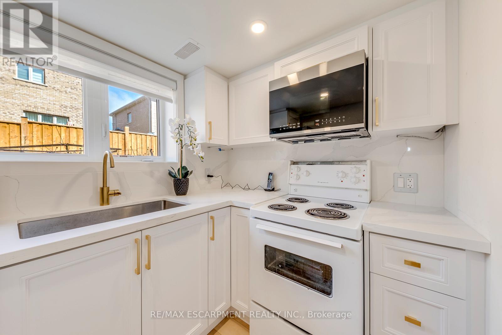 407 Skinner Road, Hamilton, Ontario  L8B 1Z7 - Photo 33 - X13208648