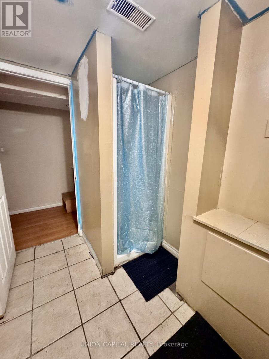 16 Cumming Street, St. Catharines, Ontario  L2S 1H7 - Photo 16 - X13208816