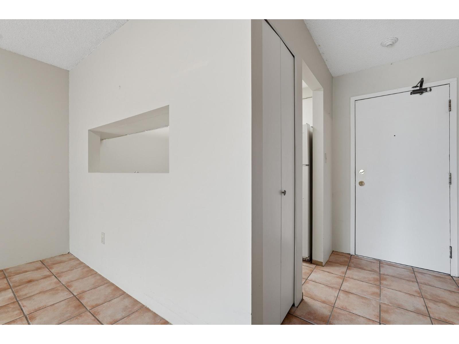 209 9635 121 Street, Surrey, British Columbia  V3V 7L8 - Photo 7 - R3128106