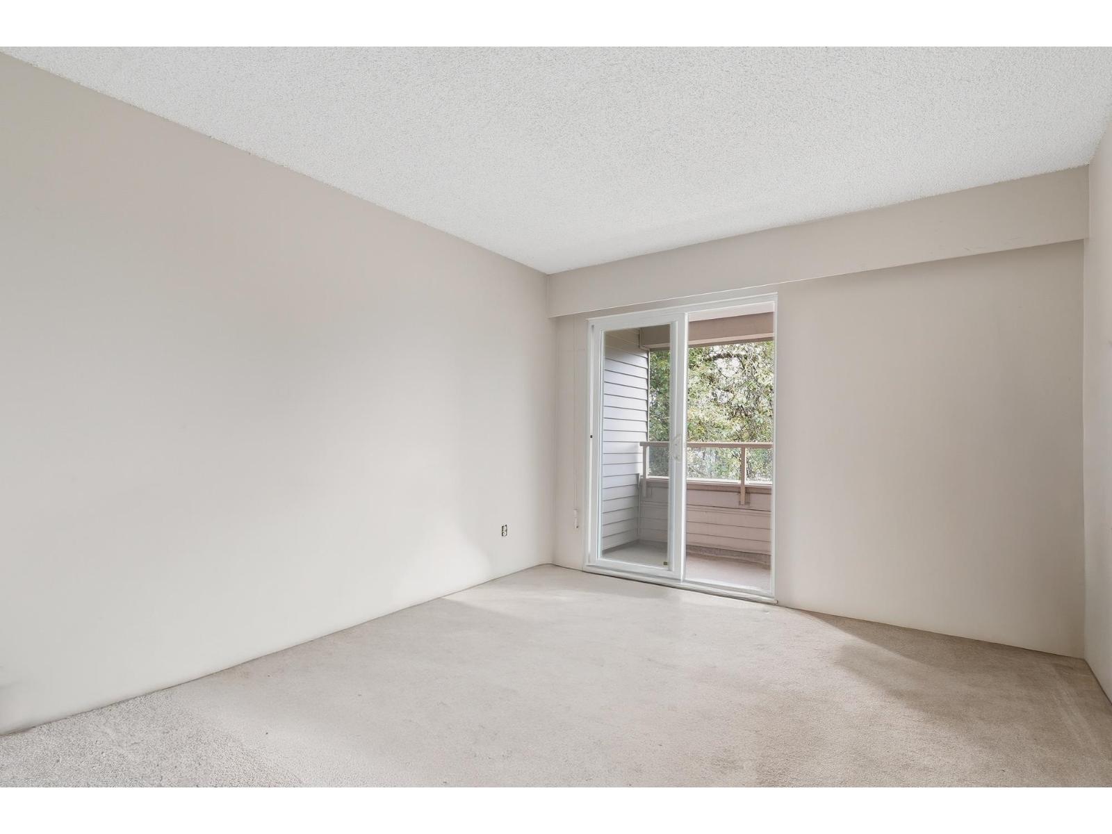 209 9635 121 Street, Surrey, British Columbia  V3V 7L8 - Photo 13 - R3128106