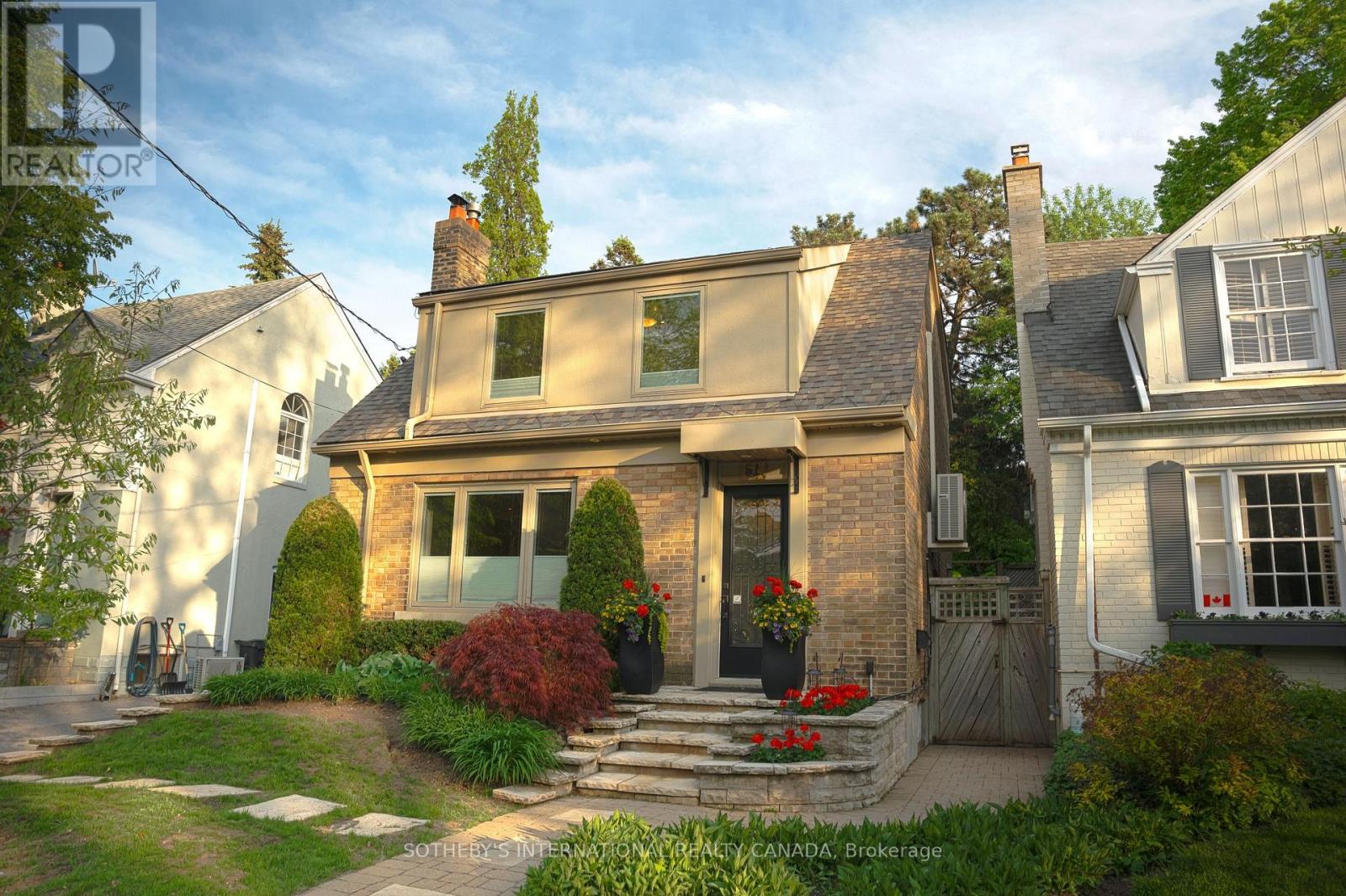51 FAIRFIELD ROAD, Toronto, Ontario